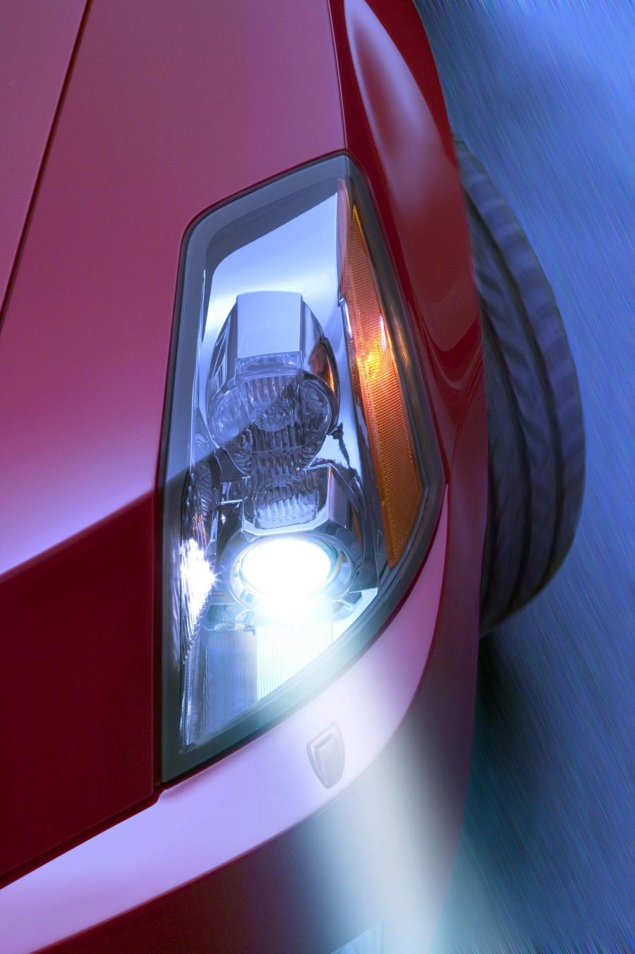  Cadillac XLR-V 2006 года  (фото 22 из 58)